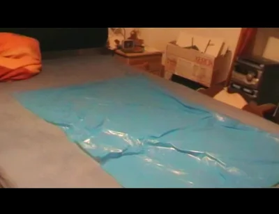 Nacked Humping Masturbation on a Plastik Foil