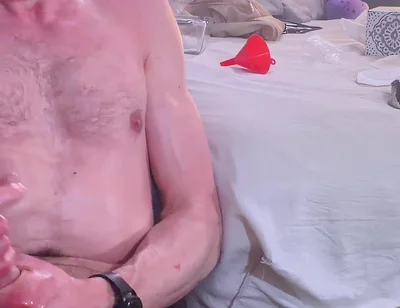 Jerking off with Very Intense Face, 