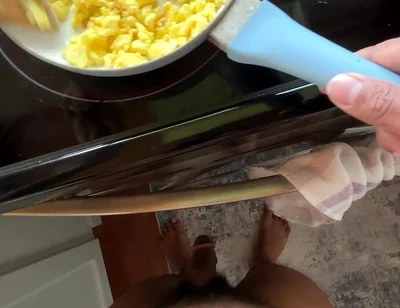 Thesubjojo - Making Lunch with Special Cream Sauce