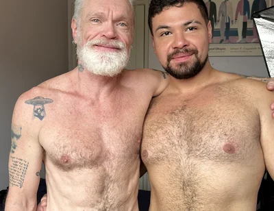 Fucking the Gym Bastard in the Shower