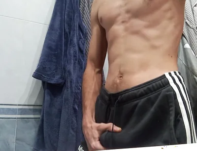 Getting Dressed After Coming Out of the Shower, I Went to the Street with a Hard Cock