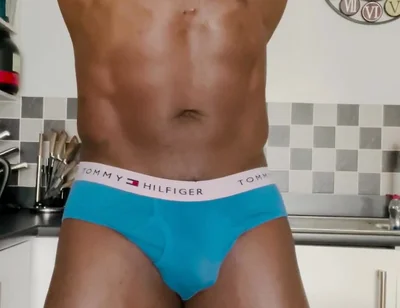 Hello Lovers, Back in London!