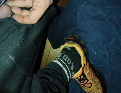 Dirtyjunkbro Doesn't Want to Go to the Toilet. Better on the Sports Shoes