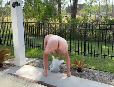 Naked Gardening