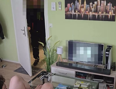 Caught by the Handyman! He Said I Should Continue... and Got His First Blowjob From a Guy - Antogoeshunting