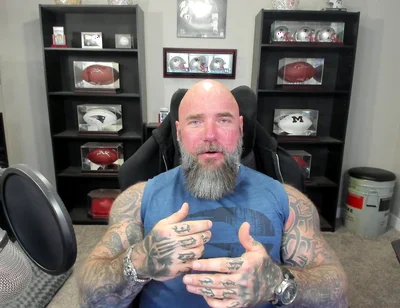 Consider This Before Dating a Bodybuilder