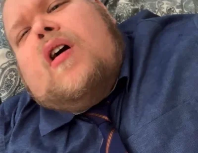 Jefbear Comes for His Boss and Shows off His Hot Chubby Body and His Big, Hot Cock with Lots of Sperm Coming Out.