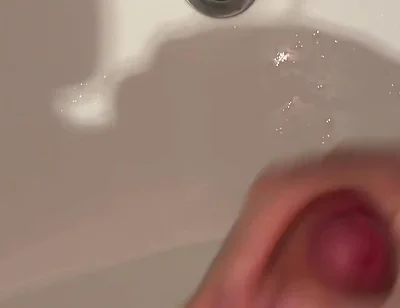 Accidental Golden Shower on My Hand While Pissing in Sink & Cumshots