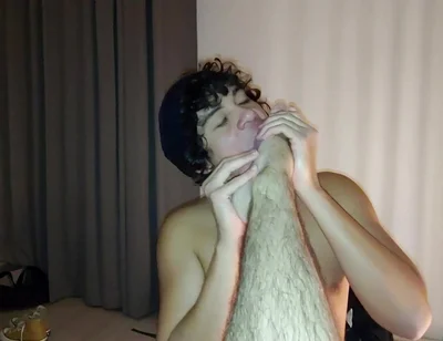 Relieving a Horny Student in Bosnia!