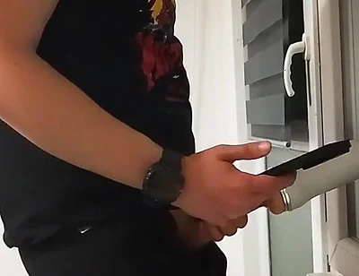 Cuming in Flashlight