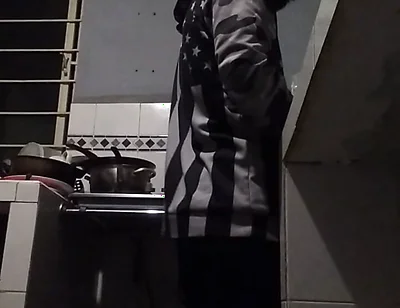 Preparing Food in Sexy Style