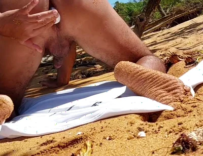 Ladysilva Anal Masturbation on the Beach