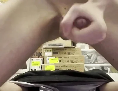 Amateur Twink Cumming Hard and Fucking Himself with a Huge 21cm Dildo