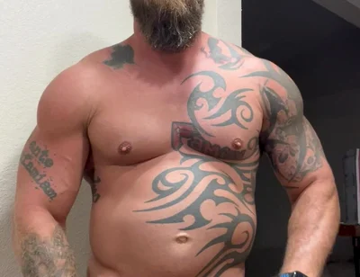 Tattooed Viking Flexes While Stroking for You