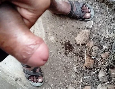 Deshi Boy Masterbation in Big Cock