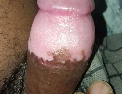 Hand Share Penis