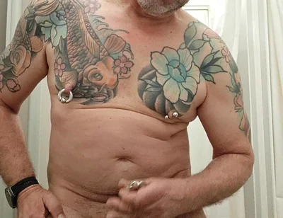 Sls-frank Jerking off Naked in a Public Toilet and Squirting the Cum Into a Condom