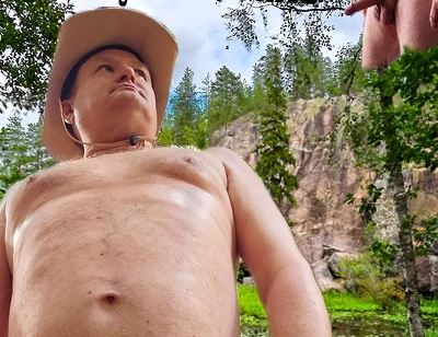 Naked Hike Make Me Horny