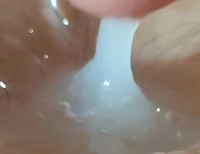 Deep Navel Turns Into a Reservoir of Cum.