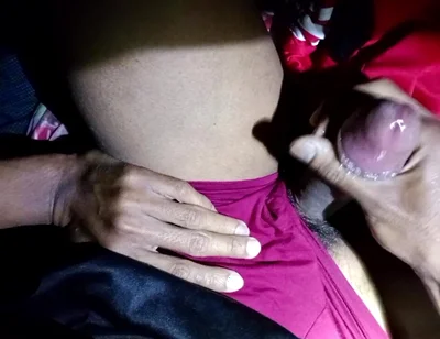 Hot Guy Masturbating Part (30)