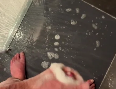 Jerked off in the Hotel Shower