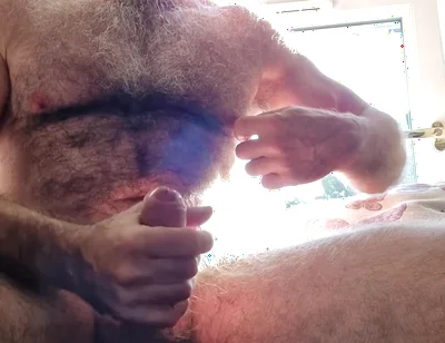 Hairy Muscle Stepdad Jerks off