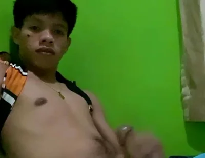 Filipino Twink Home Wank - Short Cut