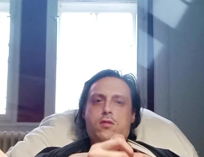 A Great Solo Number on the Bed!