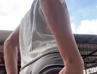 Seducing My Stepbrother with My Big Veiny Dick