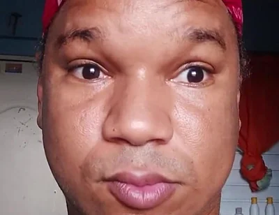 With a Beard or Without a Beard