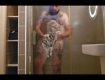 The Airbnb Host Caught Me Jerking off in the Shower!