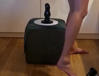 Huge Dildo Stinger Anal Solo Twink