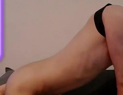 Machine Vs. Sub: Extreme Fuck-machine Twink Stretched His Thigth Hole with Massive Dildo for First Time!!