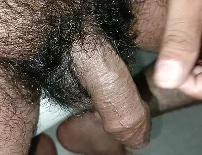 Lambe Ghane Kale Bal Wala Penis