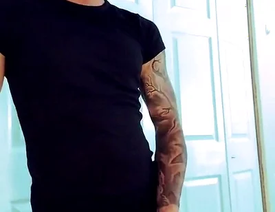 Transitioning Creator Milking Her Cock