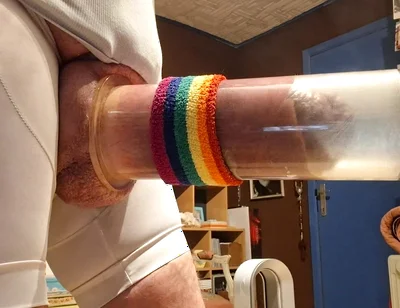 Extreme Penis Pumping