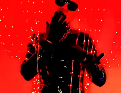 Rubber Musik Video