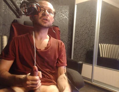 Huge Massive Cumshot and Very Horny Face