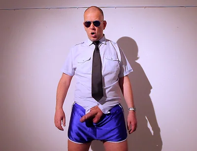 Horny Cop (18) Xl Cumshots