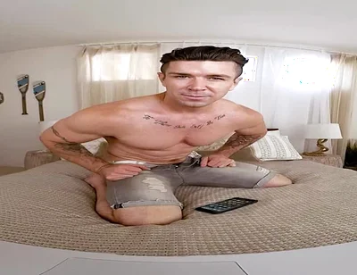 VRB GAY Hot daddy fingering his ass VR Porn