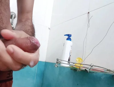 Desi Masturbation in the Shower