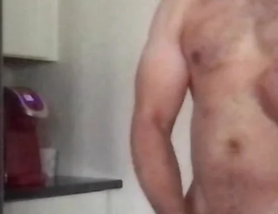 Quick Cumshot in Kitchen