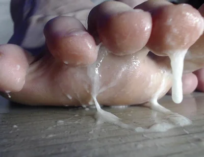 Straight Cock-cum Feet