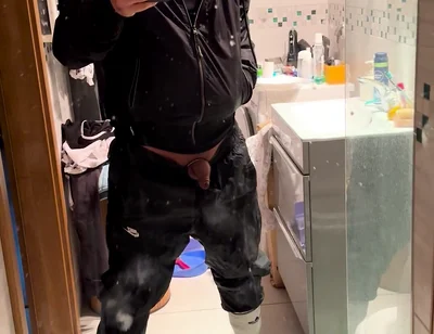 Pissing Scally