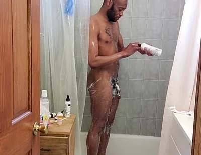 Kenniejai Showers for You