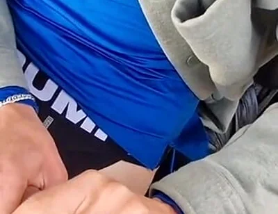 Hot Cruise Publicly Fucked a Young Student's Tight Femboy Hole in the Cold Autumn