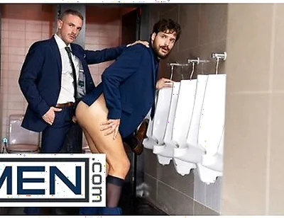 Samuel Hodecker Gets Fucked By Apolo Adrii In The Bathroom And Gets Covered In Cum