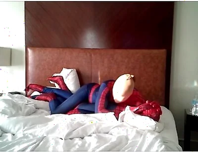 Spiderman Humped By Stocking Faced Spiderman