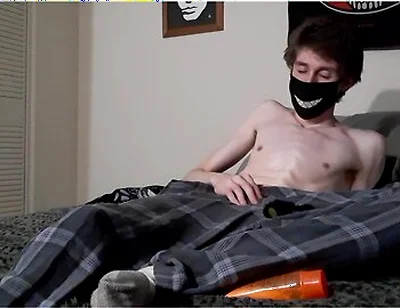 Twink Moisturizer -foot Fetish- (teaser)