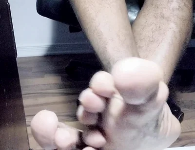 Display My Soles, Under the Desk (2025)